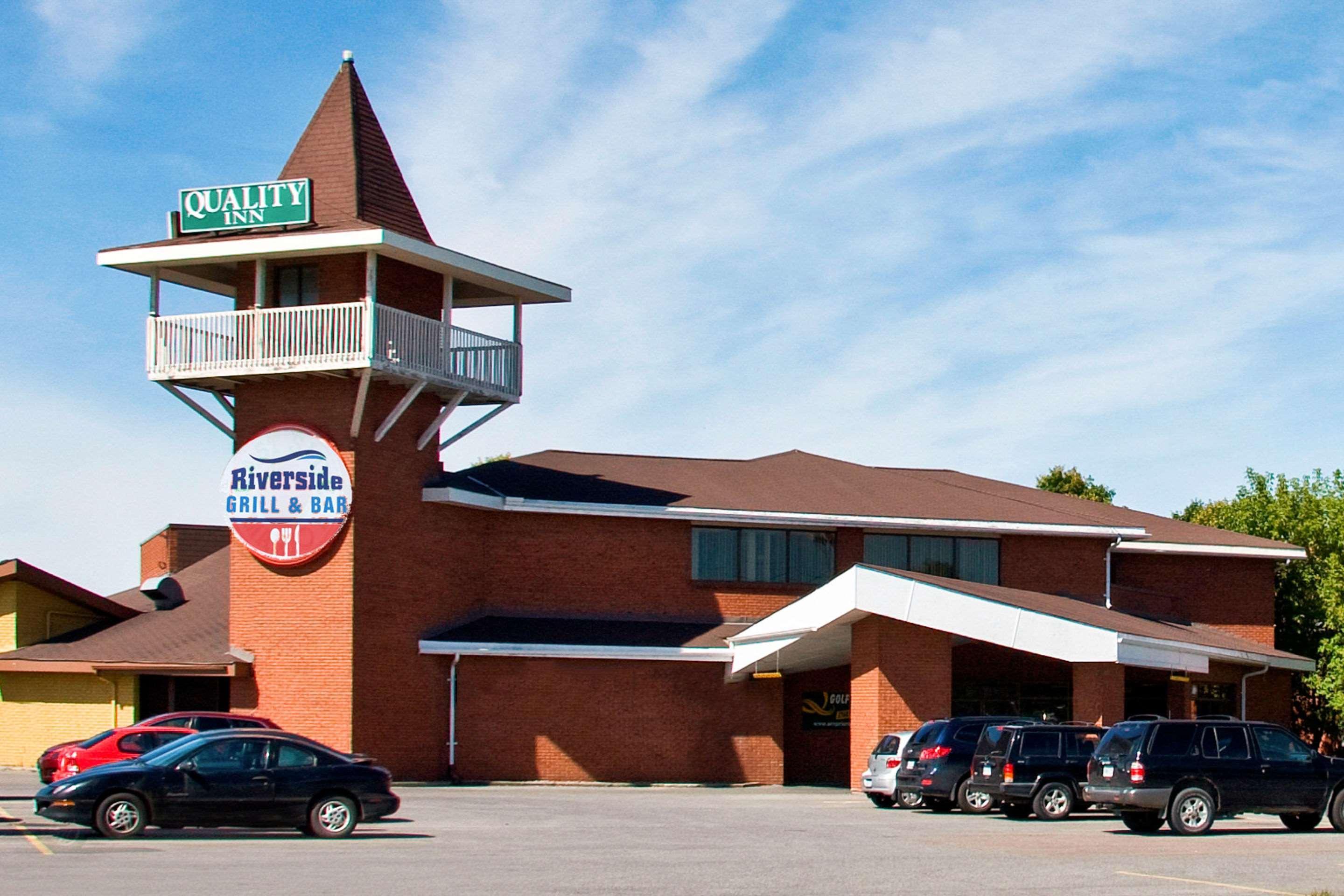 퀄리티 인 호텔 Arnprior 외부 사진